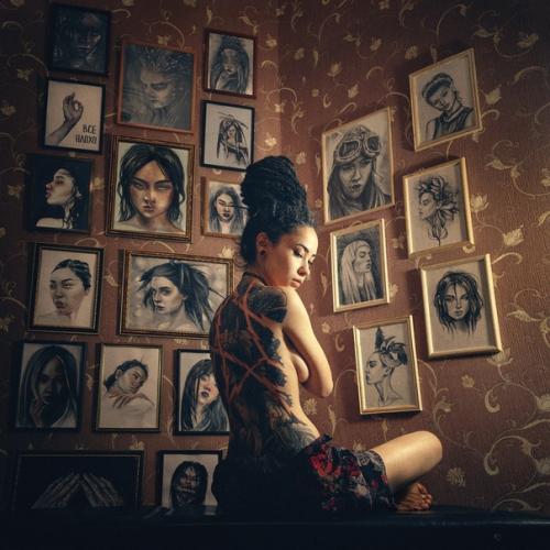 Когда ты и холст и художник. 02