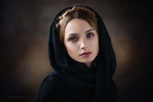 Удачные примеры красивого женского портрета. 07