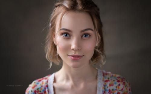 Удачные примеры красивого женского портрета. 01