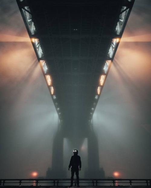 Очень атмосферные кадры от мастера ночной фотографии под ником. 07