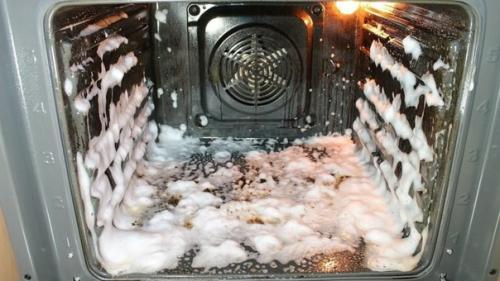 Средство, от которого нагар тает и растворяется на глазах. 01