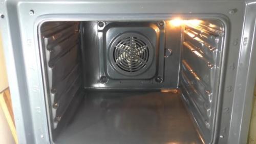 Средство, от которого нагар тает и растворяется на глазах. 03