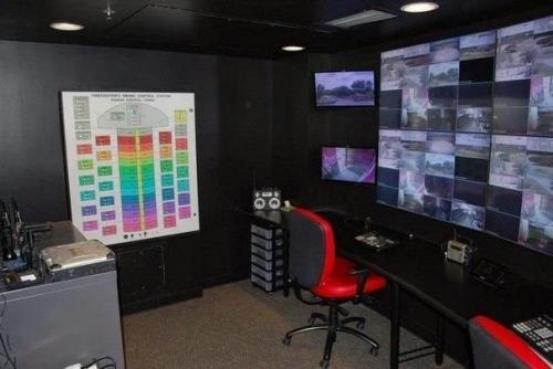 Многоквартирный дом - бункер для выживания. 08 Многоквартирный дом - бункер для выживания. 08