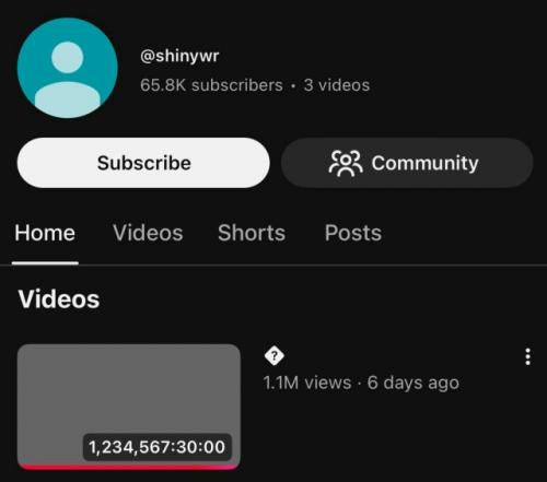 На Youtube нашли ролик, который длится 140 лет - он не имеет звука, картинки и даже названия. 

