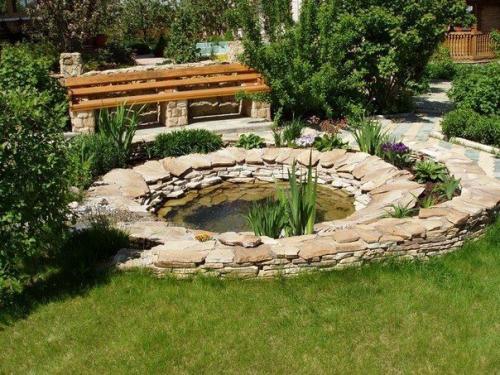 Каменные композиции.  Традиция использовать камни в качестве декоративного элемента взяла свое начало в Японии. 01