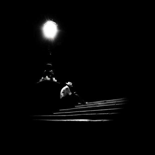 Крайне нуарные работы в низком ключе от итальянского фотографа Claudio Dell'Osa. 02