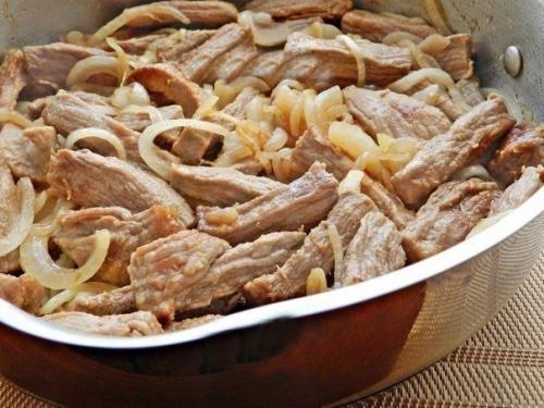 Мясо тушеное со сметаной. 03 Мясо тушеное со сметаной. 03