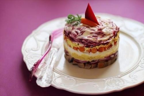 5 способов подачи блюда Селёдка под Шубой. 01 5 способов подачи блюда Селёдка под Шубой. 01