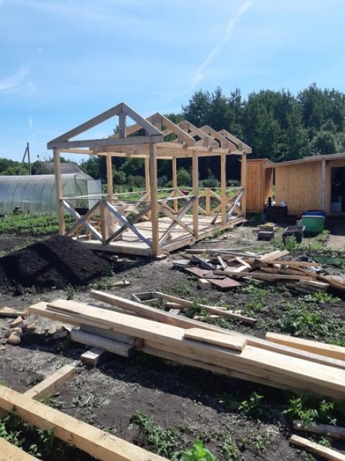 Пошаговое строительство беседки на даче. 05