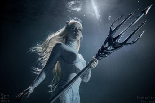 Классная подводная фотосессия по мотивам фильма Aquaman. 03