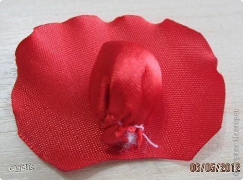 Роза из атласной ленты. 04