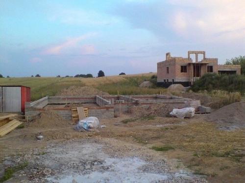 Дачный лайфхак. Просторный дом в один этаж с гаражом под два авто. 02