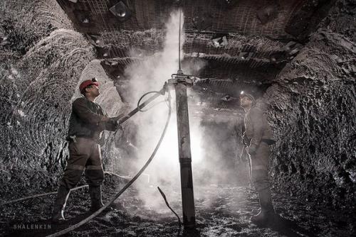 Пыльная Работа. Автор: роман шаленкин. 07