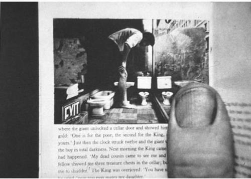 Things are Queer - жутковатая серия цикличных фото пронизывающая до мурашек. 03