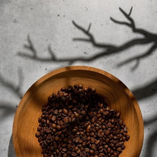 Чтобы добавить предметной съемке или фуд фотографии дополнительной атмосферность и сделать их более интересными добавьте теней. 05