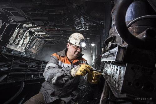 Пыльная Работа. Автор: роман шаленкин. 09