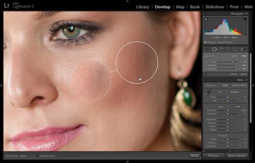 Как убрать жирные блики на коже в Lightroom. 01 Как убрать жирные блики на коже в Lightroom. 01