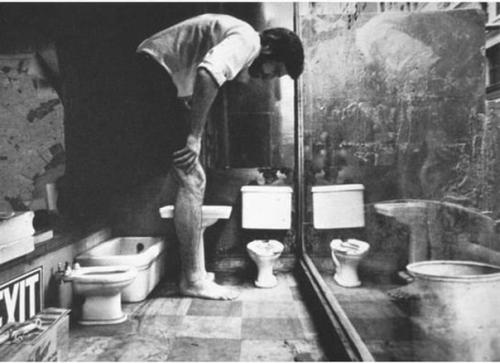 Things are Queer - жутковатая серия цикличных фото пронизывающая до мурашек. 02