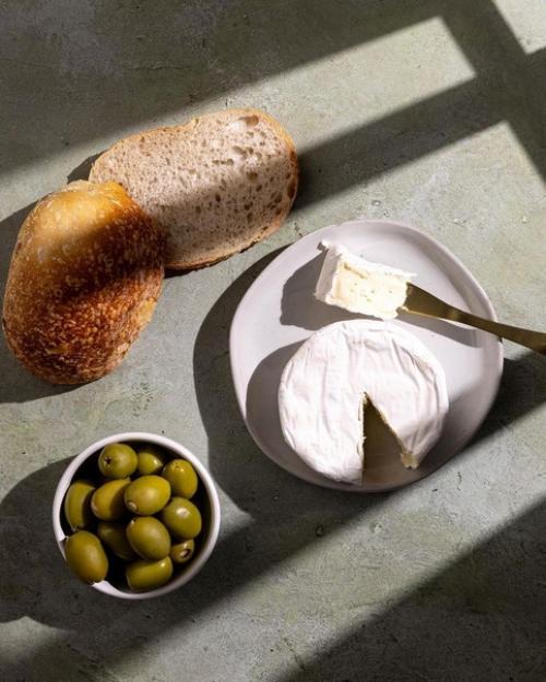 Чтобы добавить предметной съемке или фуд фотографии дополнительной атмосферность и сделать их более интересными добавьте теней. 01