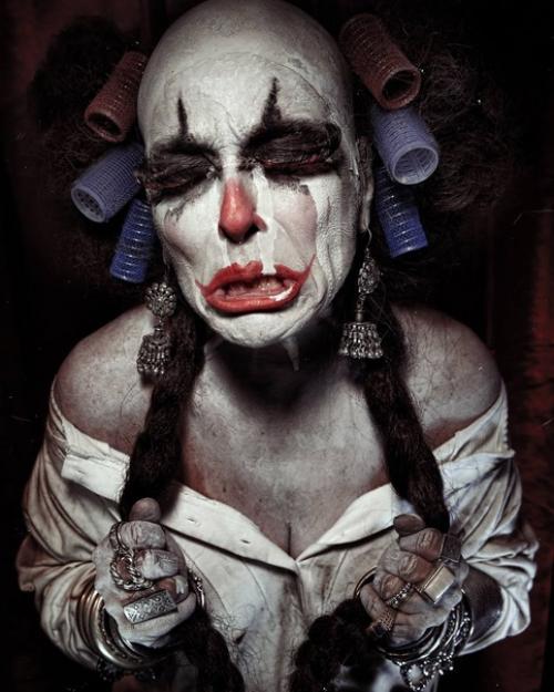 Клоунвилль/Clownville. Пугающий фотопроект французского фотографа Eolo Perfido. 03