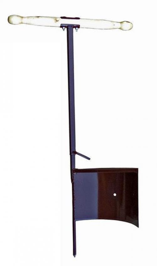 Чудо - лопата. Конструкция отличается от обычной лопаты нетрадиционным расположением лемеха - сбоку от держателя. 01 Чудо - лопата. Конструкция отличается от обычной лопаты нетрадиционным расположением лемеха - сбоку от держателя. 01