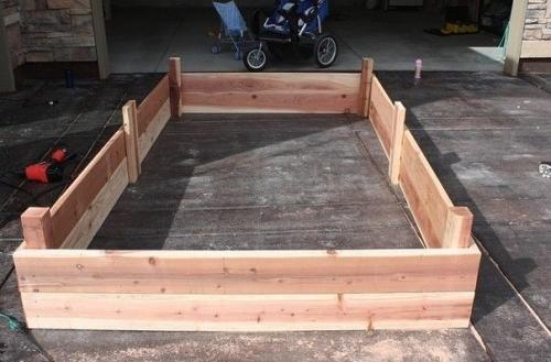 Мы создаем поднятую грядку своими руками. 04 Мы создаем поднятую грядку своими руками. 04