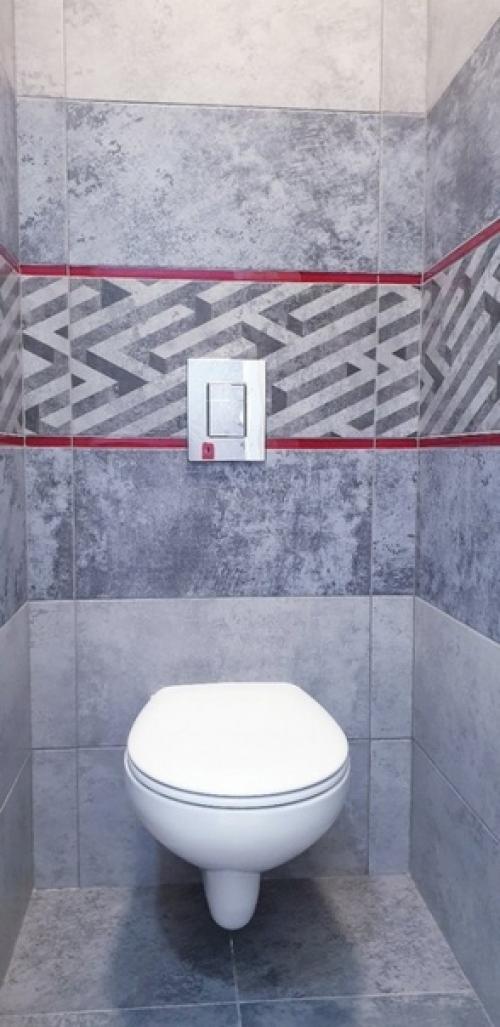 Вот такой вот замечательный ремонт в однушке. 09