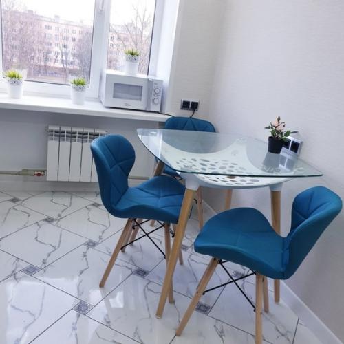 Вот такой вот замечательный ремонт в однушке. 02