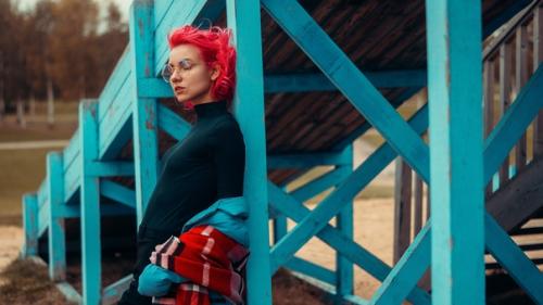 Почему-то напомнило Вечное Сияние Чистого Разума. 05