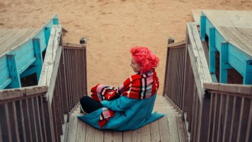 Почему-то напомнило Вечное Сияние Чистого Разума. 02