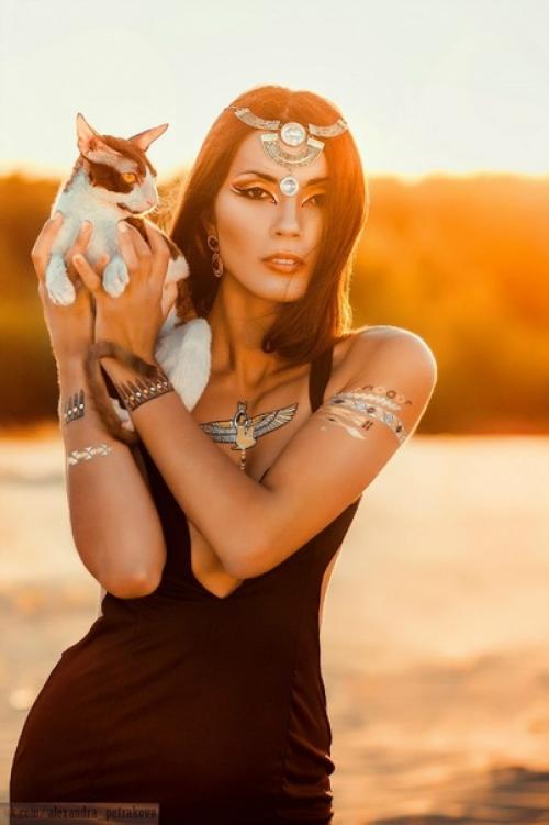 Баст - древнеегипетская богиня - кошка. 03