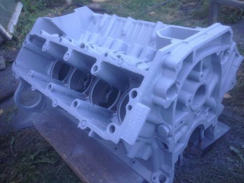 Стол из старого блока цилиндров. 01