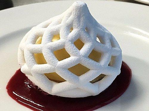 В Лондоне появился ресторан, где все от еды до мебели напечатано на 3D-принтере. 02