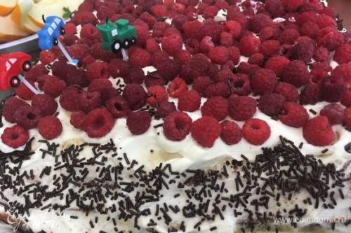 Безумно вкусный легкий и воздушный. 04