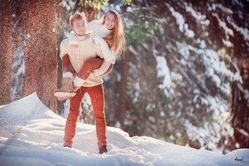 Философская игра -. Ожидание: глубокомысленный сюжет с отсылками на труды мастодонтов философского ремесла;. 09