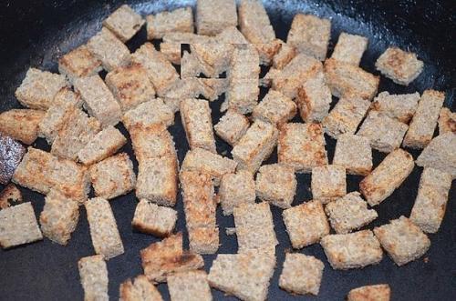 Салат с фасолью, сыром и сухариками. 03 Салат с фасолью, сыром и сухариками. 03