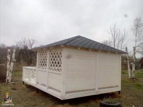 Смастерил беседку всего за 10 дней. 05