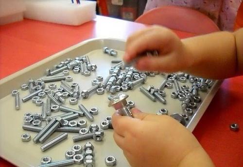 Игры на РАЗВИТИЕ мелкой моторики. 03