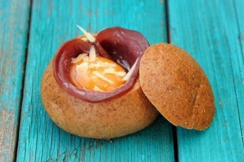 Запеченные бутерброды с яйцом и ветчиной. 02