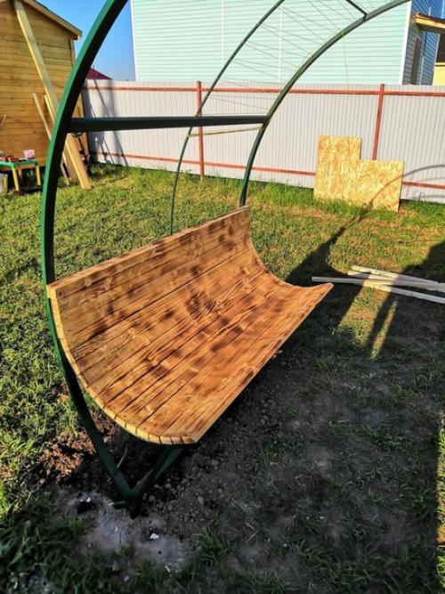 Дачный лайфхак. Муж купил трубогиб и сделал арку для винограда. 01