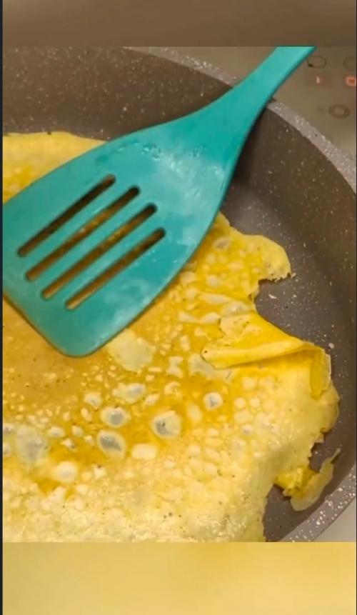 Салат Министерский. Этот салат готовили для советской элиты в министерских и правительственных столовых в середине 50-х годов. 01