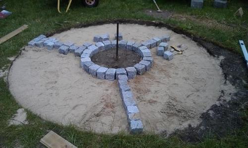 Абсолютно каждый человек любит и ценит отдых, а чтобы сделать его более приятнее, существует масса вариантов для таких целей. 03