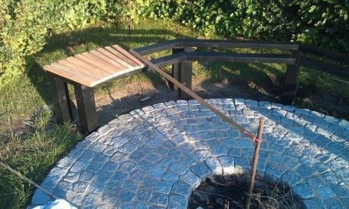 Абсолютно каждый человек любит и ценит отдых, а чтобы сделать его более приятнее, существует масса вариантов для таких целей. 07