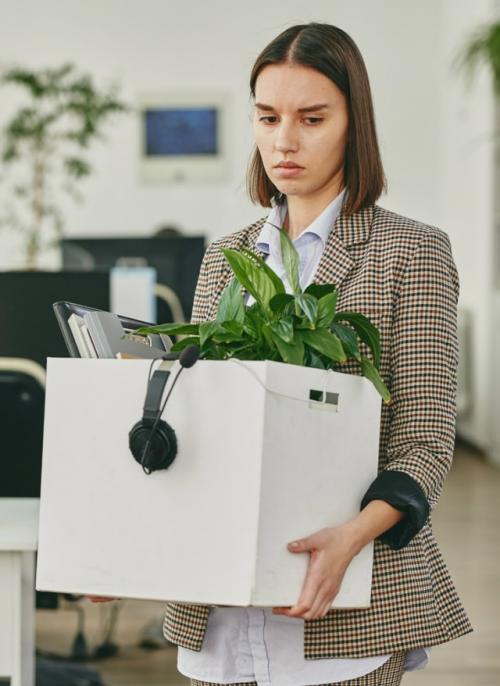 В России предложили ограничить увольнение сотрудников всего одним днём в году. 01