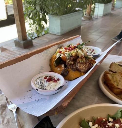 Я бы хотел попробовать каждое блюдо! 03