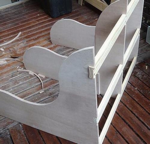 Ирина, здравствуйте!  Да, если забранируете сейчас, то цена на 2 июня будет: макияж - 1500, прическа 1500. 04