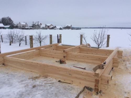 Сделали с отцом баньку. 02