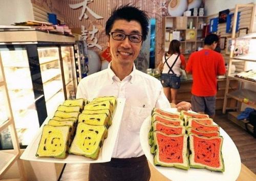 Новое кулинарное изобретение: тайваньский арбузный хлеб из пекарни Jimmy's Bakery. 04