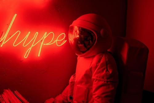 I'm Just Unemployed Astronaut / я просто оставшийся без полетов астронавт. 07