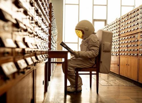 I'm Just Unemployed Astronaut / я просто оставшийся без полетов астронавт. 09